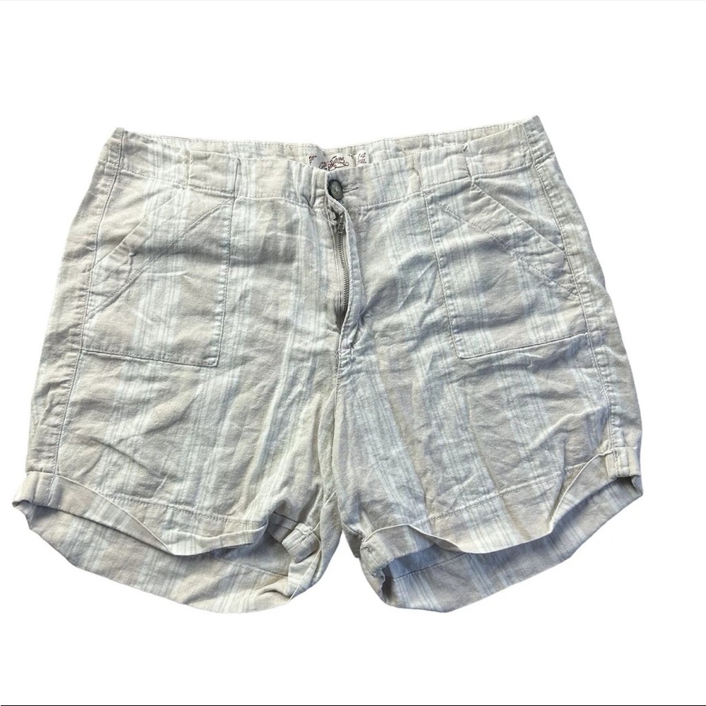 one 5 one shorts Size 14 Womans Linen/rayon